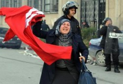 بصدد ثورة تونس الشعبية المجيدة..د / عزمي بشاره