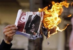 لا تدفنوا الرءوس فى الرمال ...فهمي هويدي