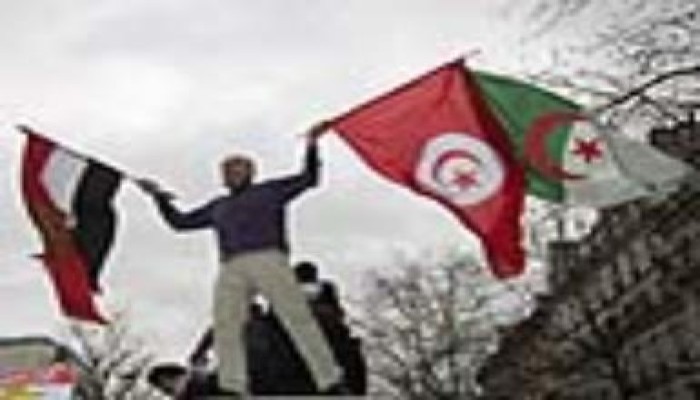 السعودية وأخواتها يضخون 5 ملياردولار فى دماء مبارك والملك لأوباما : لا تهينوا مبارك
