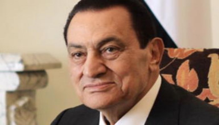 دبكا : المخلوع مبارك لا يزال يرى نفسه رئيساً وأن الجيش إنقلب عليه