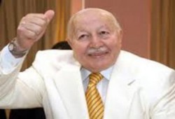 وفاة قائد معركة الإسلام والعلمانية البروفيسور نجم الدين أربكان ( سيرة تاريخية )