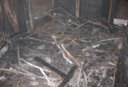 ملثمون يشعلون النار بمستشفى كفر الزيات العام ومدير المستشفى يتعمد إبعاد المحافظ عنه(مصور)