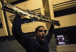 إرهاصات الثورة المضادة .. فهمي هويدي