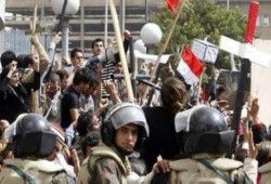 10 قتلى وعشرات المصابين فى الفتنة الطائفية بالمقطم والحسين امس