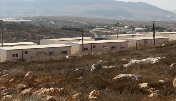 فلسطيني يذبح عائله صهيونية من 5 افراد بعد حرق مزرعته