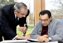 عضو بالمجلس الأعلى للقوات المسلحة: زكريا عزمي مازال بمنصبه كرئيس ديوان رئاسة الجمهورية