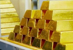 إحباط محاولة تهريب 5 سبائك ذهب و120 كجم بمطار القاهرة