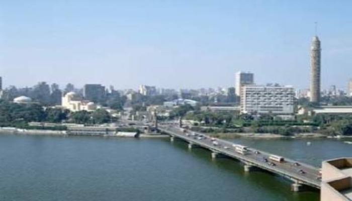 زلزال قوته 5.7 على مقياس ريختر يضرب القاهرة وعدة محافظات مصرية