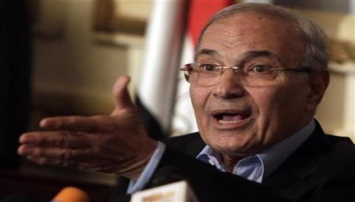 مصدر قضائي: نيابة الأموال العامة تستدعي شفيق قريبًا للتحقيق بالاتهامات ضده