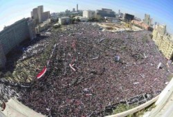(رأي الإخوان): سنشارك في جمعة التطهير ونطالب السلفيين أن يعملوا على تهدئة الشارع المصري