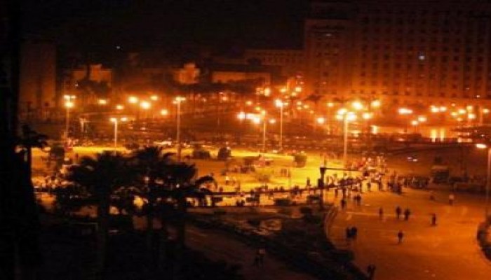 الجيش : سنخلي ميدان التحرير من المحتجين بـ"حزم وقوة"