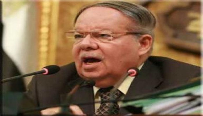 التحقيق مع فتحي سرور في اتهامات بتضخم ثروته الأربعاء