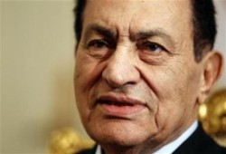 التحقيقات: مبارك كان يتعامل بنفسه على حساب مكتبة الإسكندرية