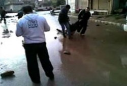 درعا تحت القصف.. جثث في الشوارع و"شبيحة" الأسد ينهبون المحلات التجارية