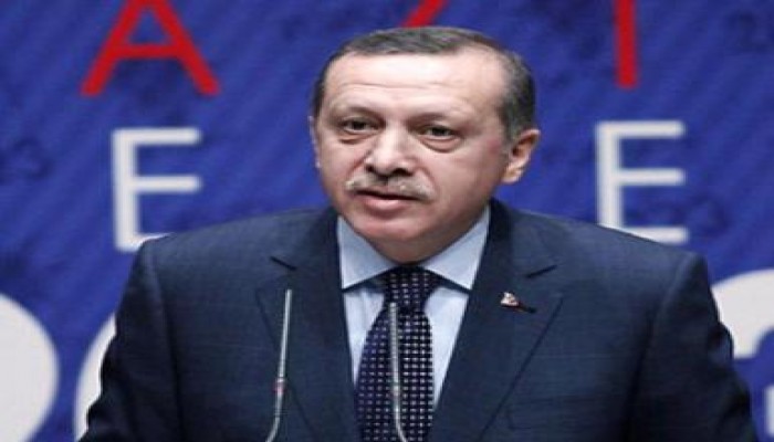 أردوغان: على القذافي الرحيل فورا