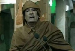 الجارديان ترجح مقتل القذافي في الغارة التي أدت إلى وفاة نجله الأصغر
