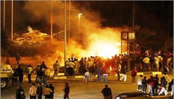 الفايننشال تايمز: أحداث العنف الطائفية في مصر خيانة لدم شهداء الثورة