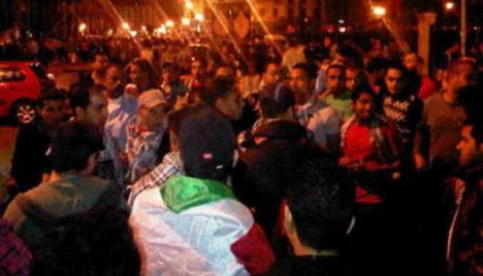 عشرات الآلاف فى مليونية صلاة الفجر بالتحرير والنور وبن العاص والمحافظات