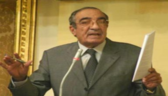 النيابة تطعن على إخلاء سبيل زكريا عزمي