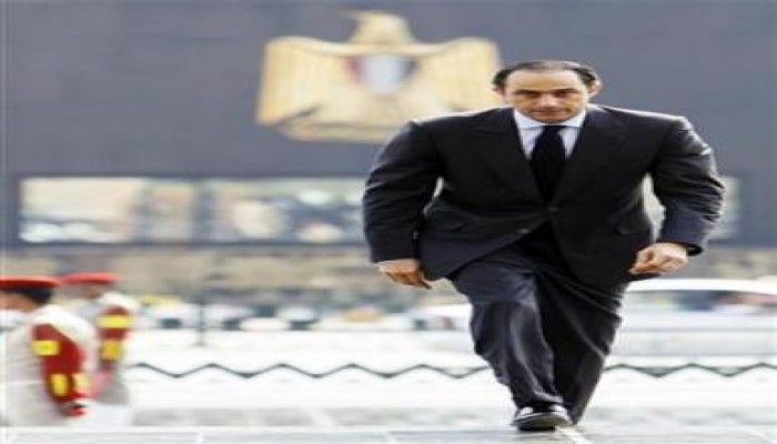 جمال مبارك طلب اللجوء السياسى لهولندا قبل منعه من السفر : حاول الفرار بدون أبيه وأمه !!