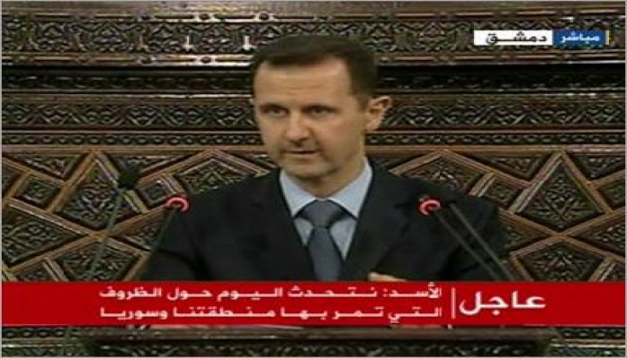 جزار سوريا البعثي يقتل العشرات فى حماه ! ويعيد ممارسات أبيه الهالك بها !