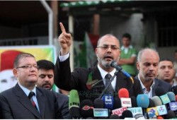 هنيه يستقبل سعد الحسيني وحازم فاروق فى قطاع غزة