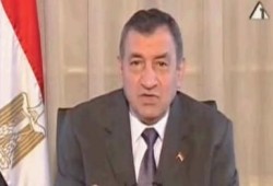 مصدر ينفى تقديم شرف استقالته والقوى الثورية تجدد ثقتها فيه