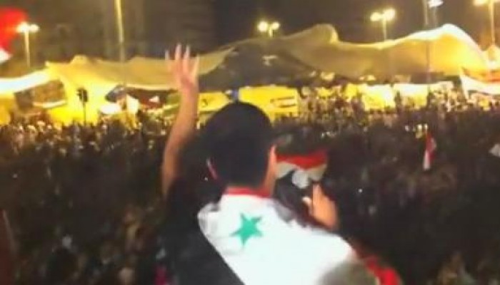 القاهرة تغني «ويالله إرحل يا بشار» (متلفز)