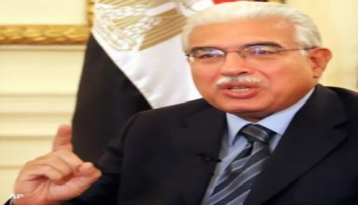 حبس أحمد نظيف 15 يوماً (فى محاكمة عسكرية ) على ذمة قضية بيع أراضي تابعة للجيش