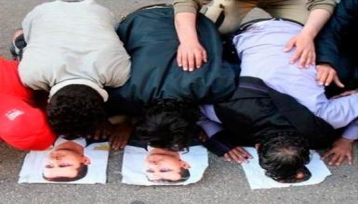 فتوى منسوبة لـ د / سعيد رمضان البوطي تجيز السجود على صور (المجرم البعثي)  بشار الأسد !!