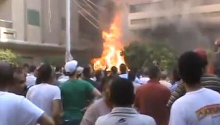 مصرع 3 أشخاص وإصابة 18 في حريق بمخزن مبيدات بطنطا