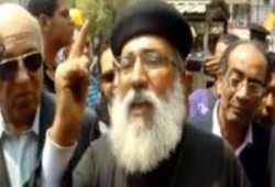 الكنيسة المصرية توقف القس بولس بعد نشر فيديو يظهر فيه وهو يخلع ملابسه في جراند حياة