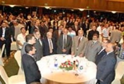 زعيم الأغلبية بالكونجرس يخشى من قوة الإخوان
