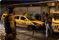 فلسطيني يطعن ويدهس 8 صهاينة في تل ابيب
