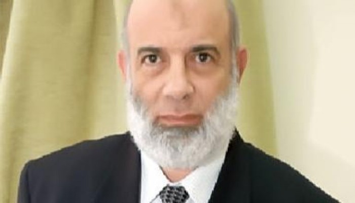 رئيس اتحاد البرلمانيين الإسلاميين يطالب المجلس العسكري بإعادة وجدي غنيم مرفوع الرأس