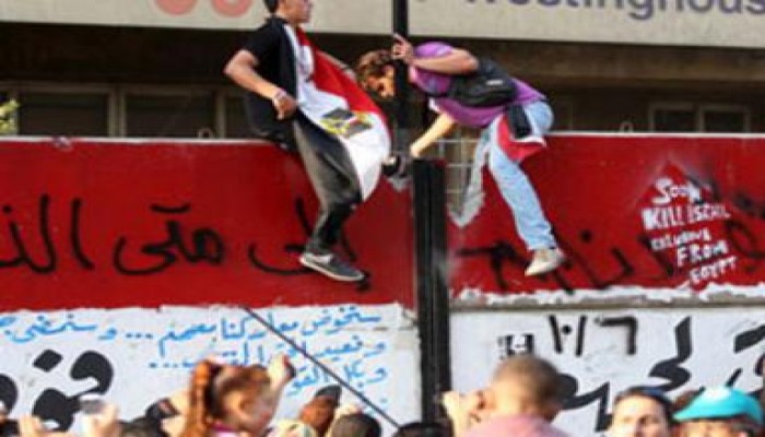 معاريف: واشنطن هددت مصر بقطع المعونة وإغلاق سفارتها بسبب سفارة إسرائيل