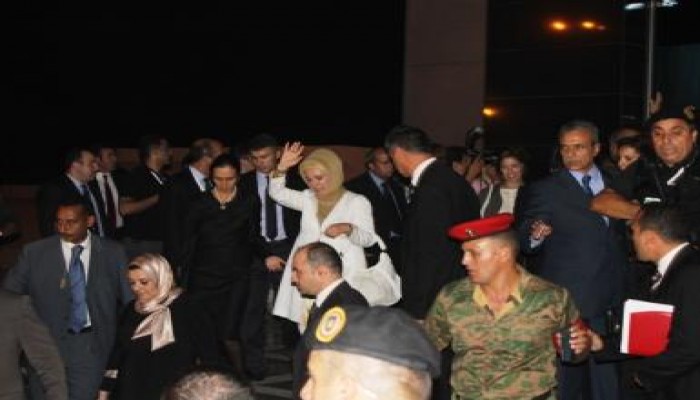 وصول أردوغان وزوجته إلى مصر و تهنئة مستقبليه - خاص / ملف مصور (4)