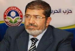 د مرسي : ليس هناك أحد فوق القانون والأهرام إبناه ضربا ضابط علقة ساخنة بعد أن سب لهما الدين