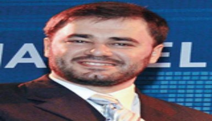 ( نص ) رسالة وداع وضاح خنفر إلى العاملين فى شبكة الجزيرة