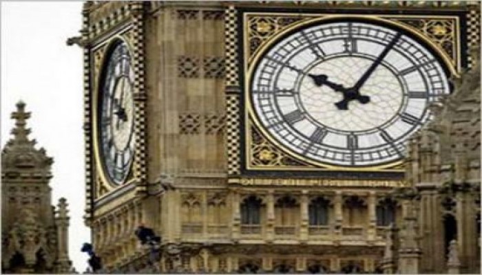 بريطانيا تدرس تجربة تقديم التوقيت ساعة