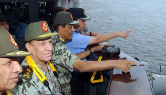 المشير طنطاوى: قادرون على الدفاع عن مصر ضد أى اعتداء خارجى