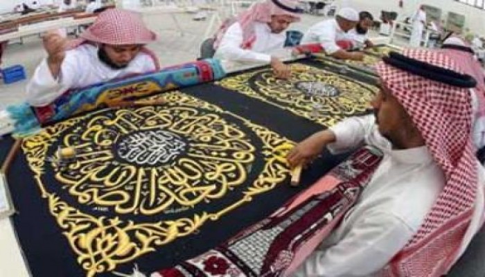 الكعبة فى ثوب جديد