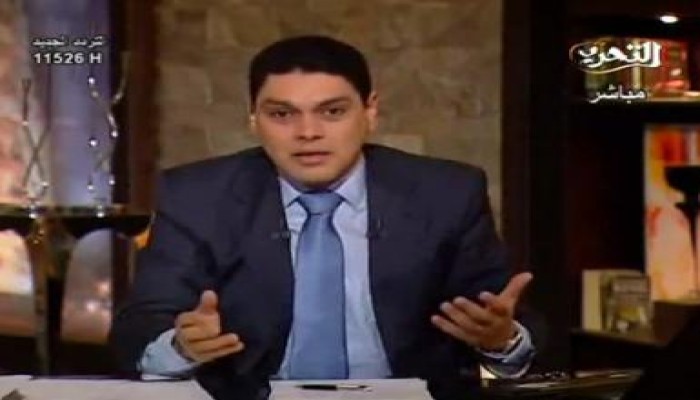 د/ معتز عبد الفتاح: ساخرا من المجلس العسكري وحكومة شرف "تفعلون الخطأ بطريقة خطأ" (متلفز)