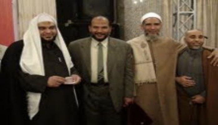 الحرية والعدالة والنور فى الفيوم يتجاوزون مرحلة الإنتخابات  ويحتفلون (إيد واحده)