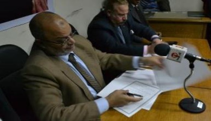 "الحرية والعدالة" يوقع بروتوكولاً لتدشين مشروع "الإسكندرية بلا أمية"