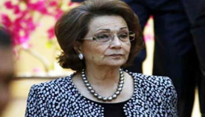 روزاليوسف: سوزان ثابت تهدد أمريكا بكشف عملائها في مصر إن لم تنقذ مبارك من حبل المشنقة