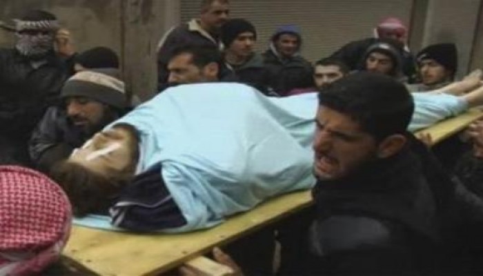 شبيحة مجنون سوريا يقتلون ثلاثة عائلات ( بأكملها ) ذبحاً بالسكين