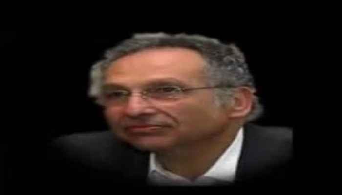 تسجيل صوتى منسوب لممدوح حمزه : إغلاق البنوك والمواني والقطارات و كل رصاصه بدم  (متلفز)