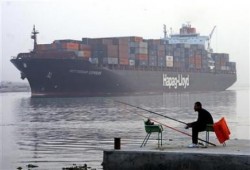 انتظام العمل بقناة السويس ووسائل النقل رغم دعوات العصيان المدني