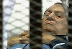 مجرم على راسه ريشة ، والعسكري والداخلية هم واضعوها ..